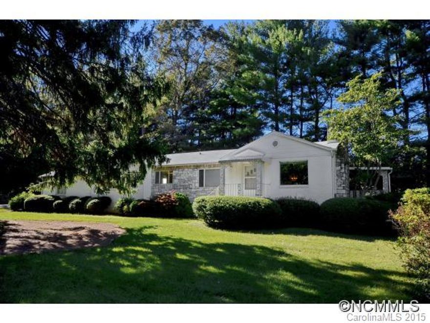 HIGHEST AND BEST BY 9AM 9/19/15 Overlooking Beaver Lake on a large 1/2 acre lot, a diamond in the rough is now available for restoration.  This handsome, well-built home has potential for an open floor plan and boasts a large wood-burning fireplace, master on main, hardwood floors and a cover porch with lake views.  Bring your creativity and elbow grease.