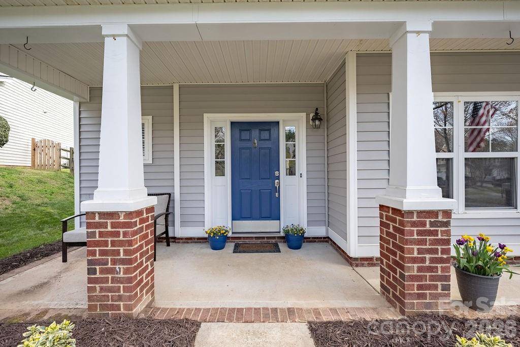 12223 Fullerton Court