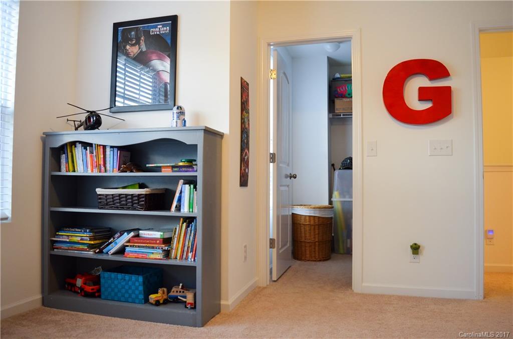 Meadow Creek Village - Residential