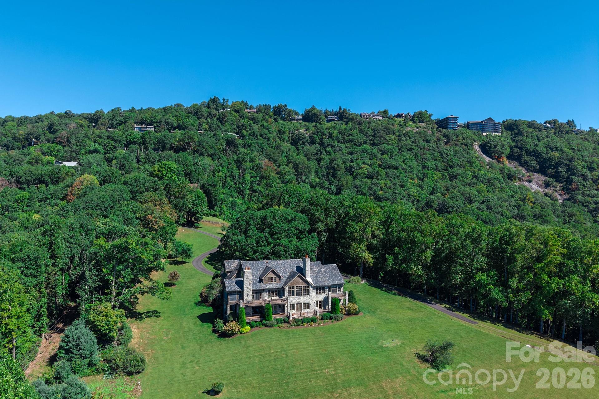 733 Dogwood Lane