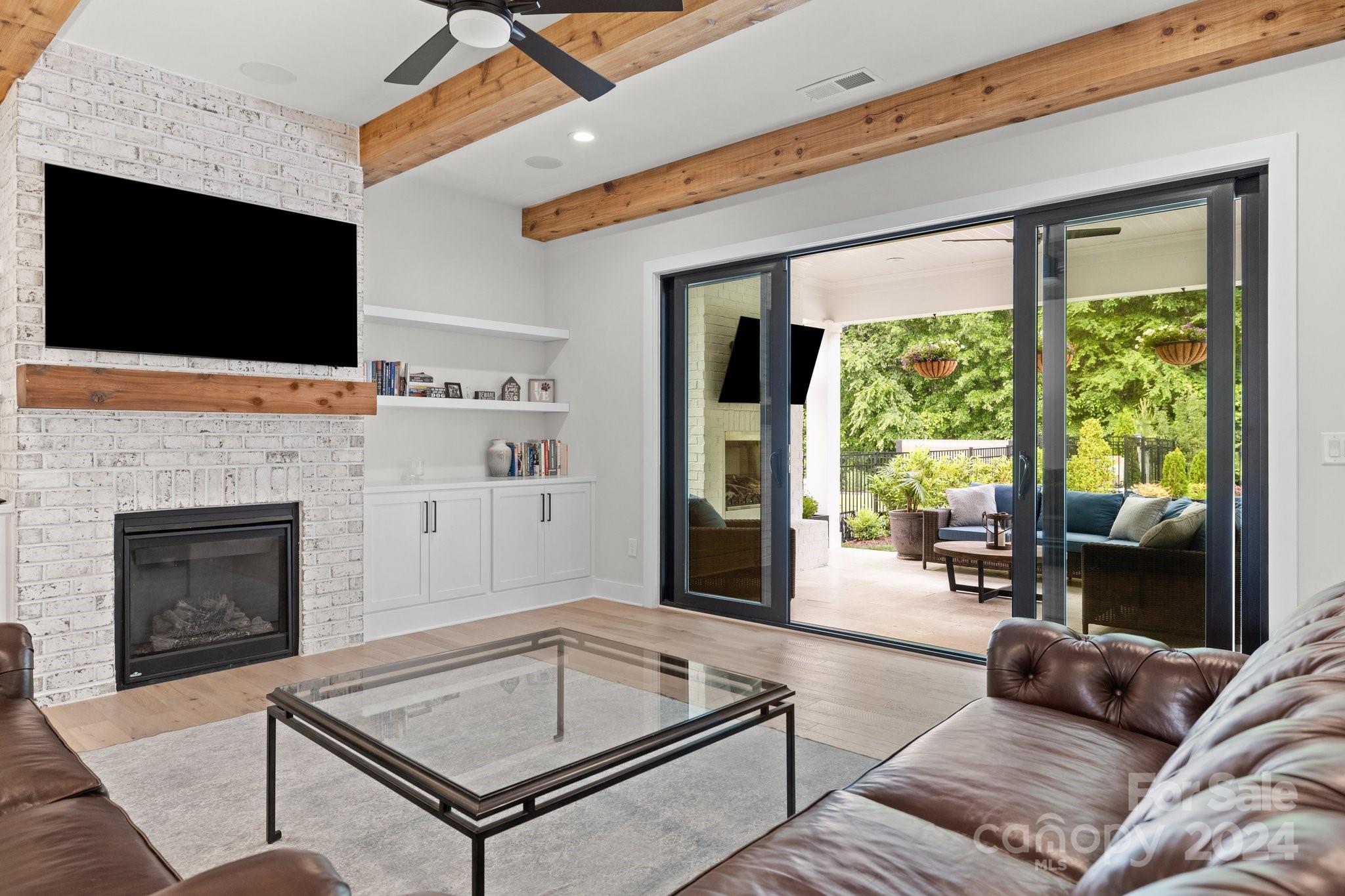 Cambridge Square - Residential