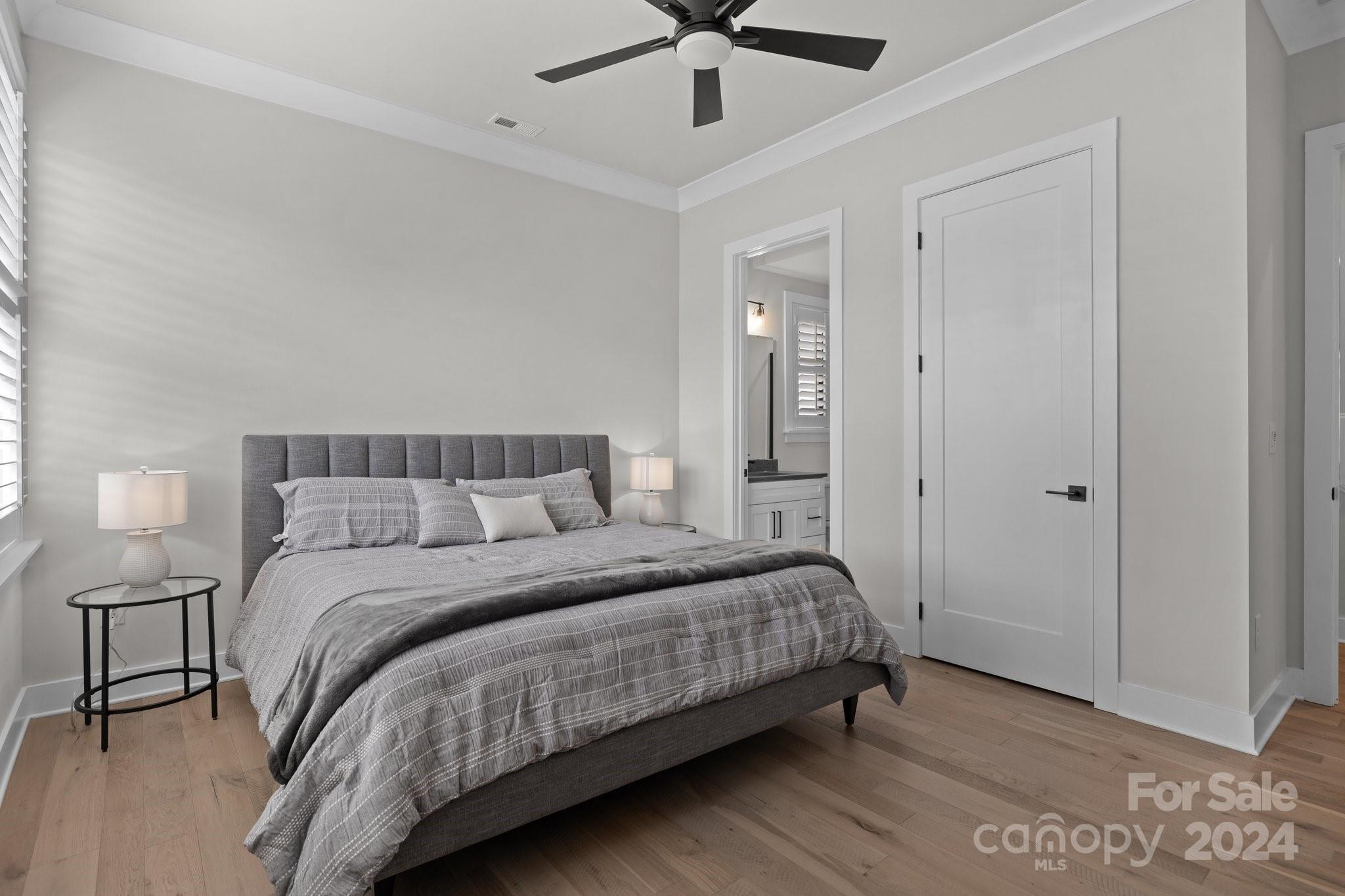 Cambridge Square - Residential