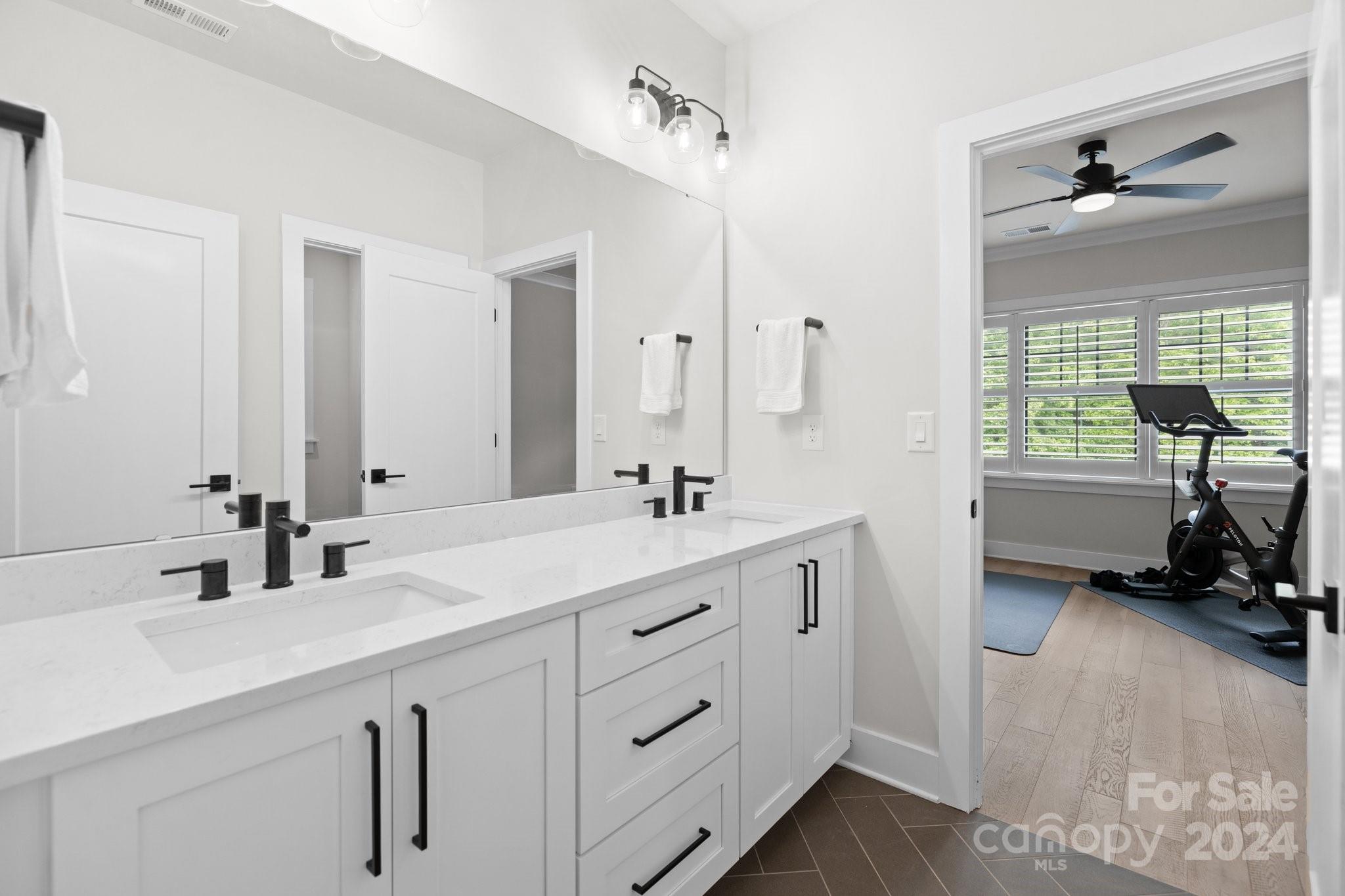 Cambridge Square - Residential