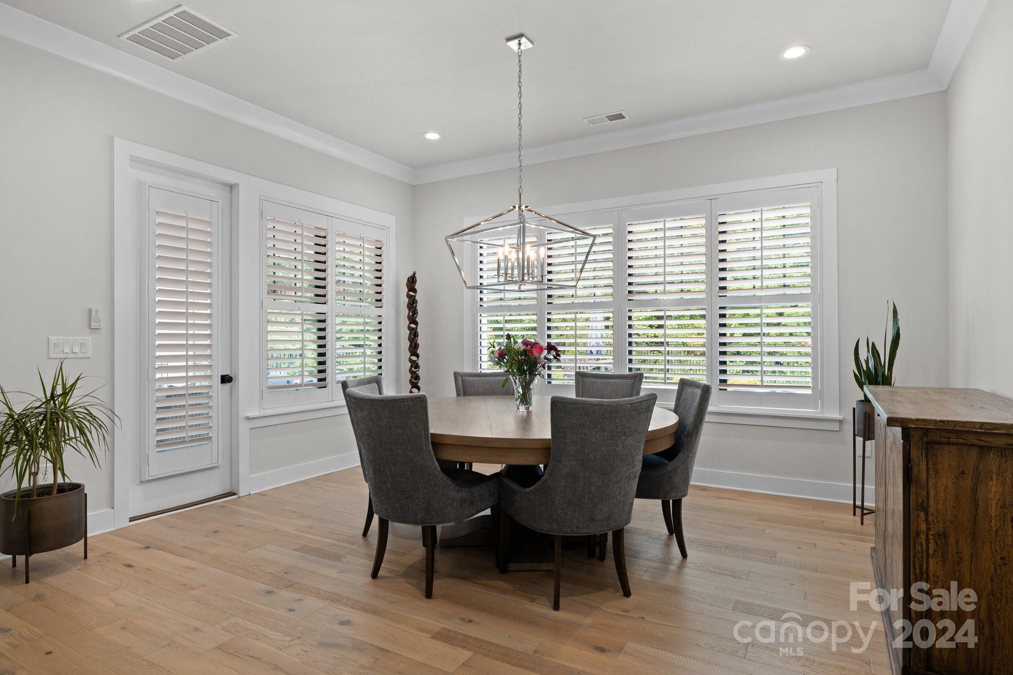 Cambridge Square - Residential