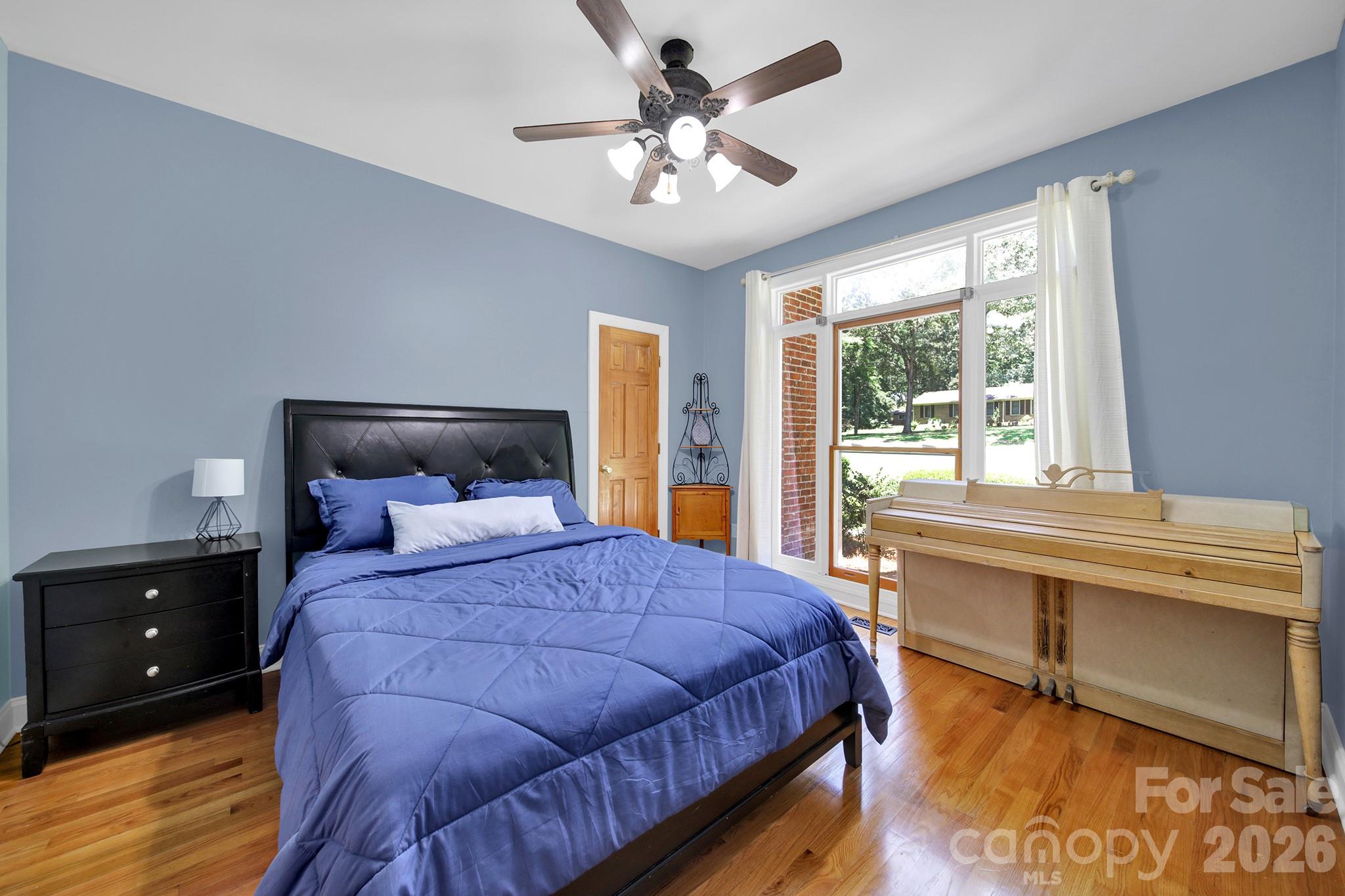 1583 Calder Lane