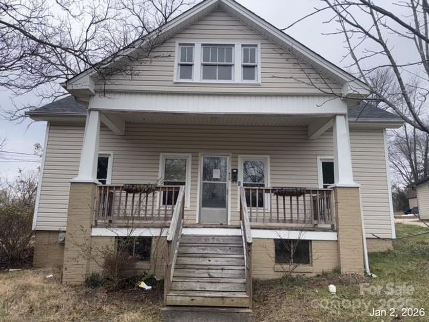 Conveniently located 2 bedroom, 1 bathroom home with additional lot in Lenoir, NC. If you are an investor that is looking for your next project or a future rental property to add to your portfolio, this could be a good opportunity with the right vision.  Home is listed significantly below tax value.