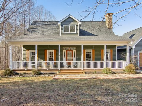 A home in Mill Spring