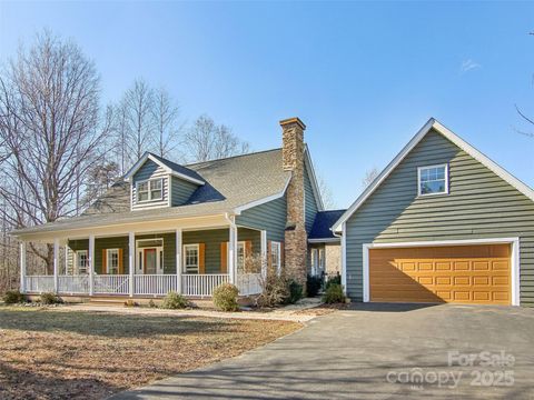 A home in Mill Spring