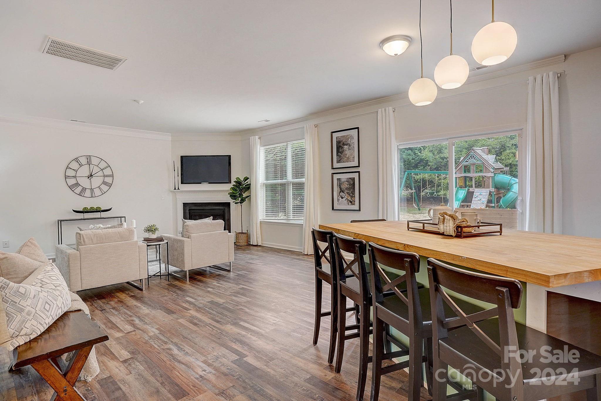 Almond Glen - Residential