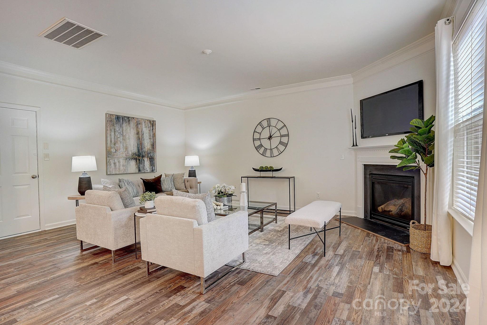 Almond Glen - Residential