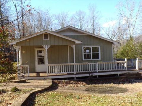 75 Bradley Turn Mill Spring NC 28756