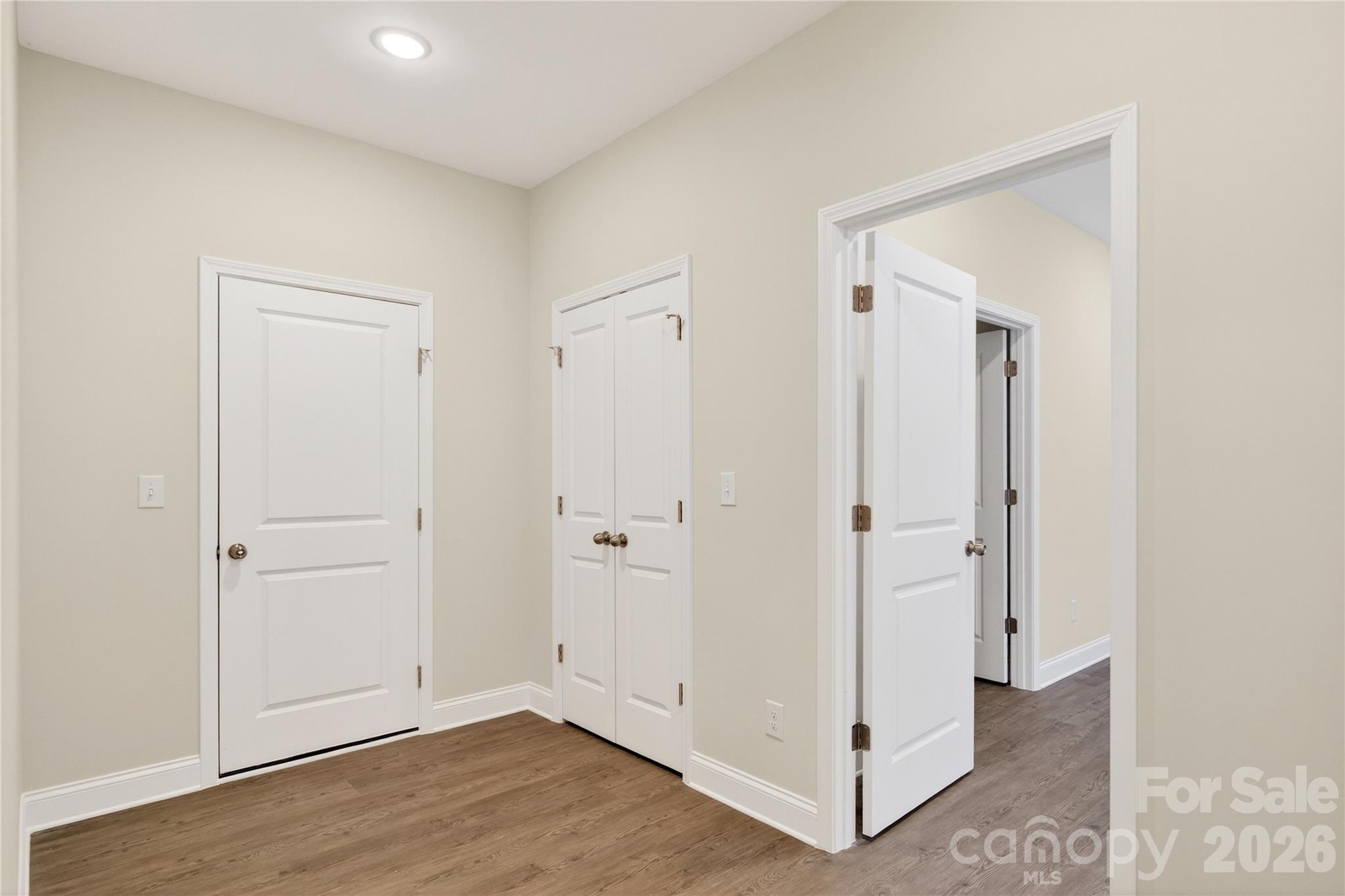 Meadow Glen - Residential