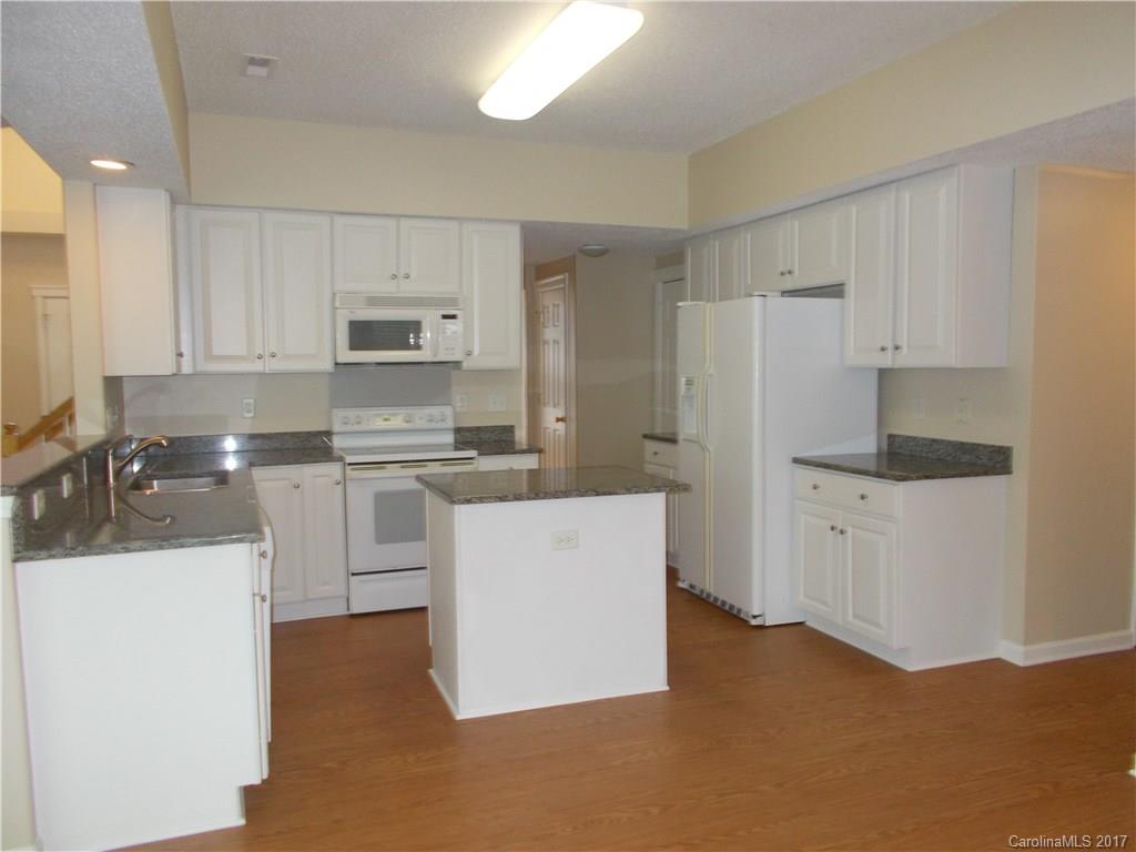 Cedarfield Park - Residential Lease