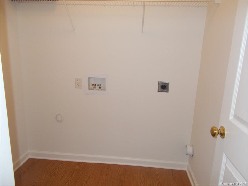 Cedarfield Park - Residential Lease