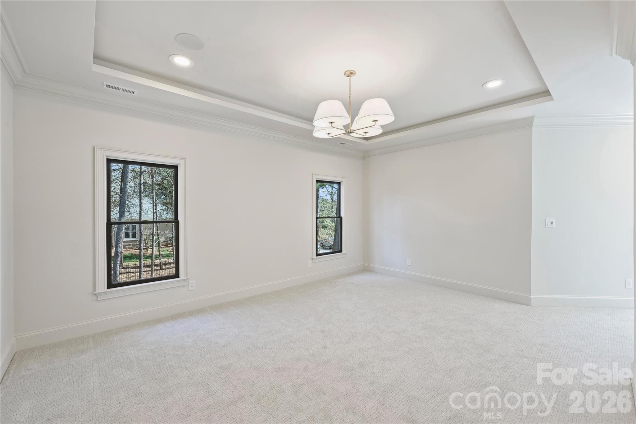 The Peninsula - Residential