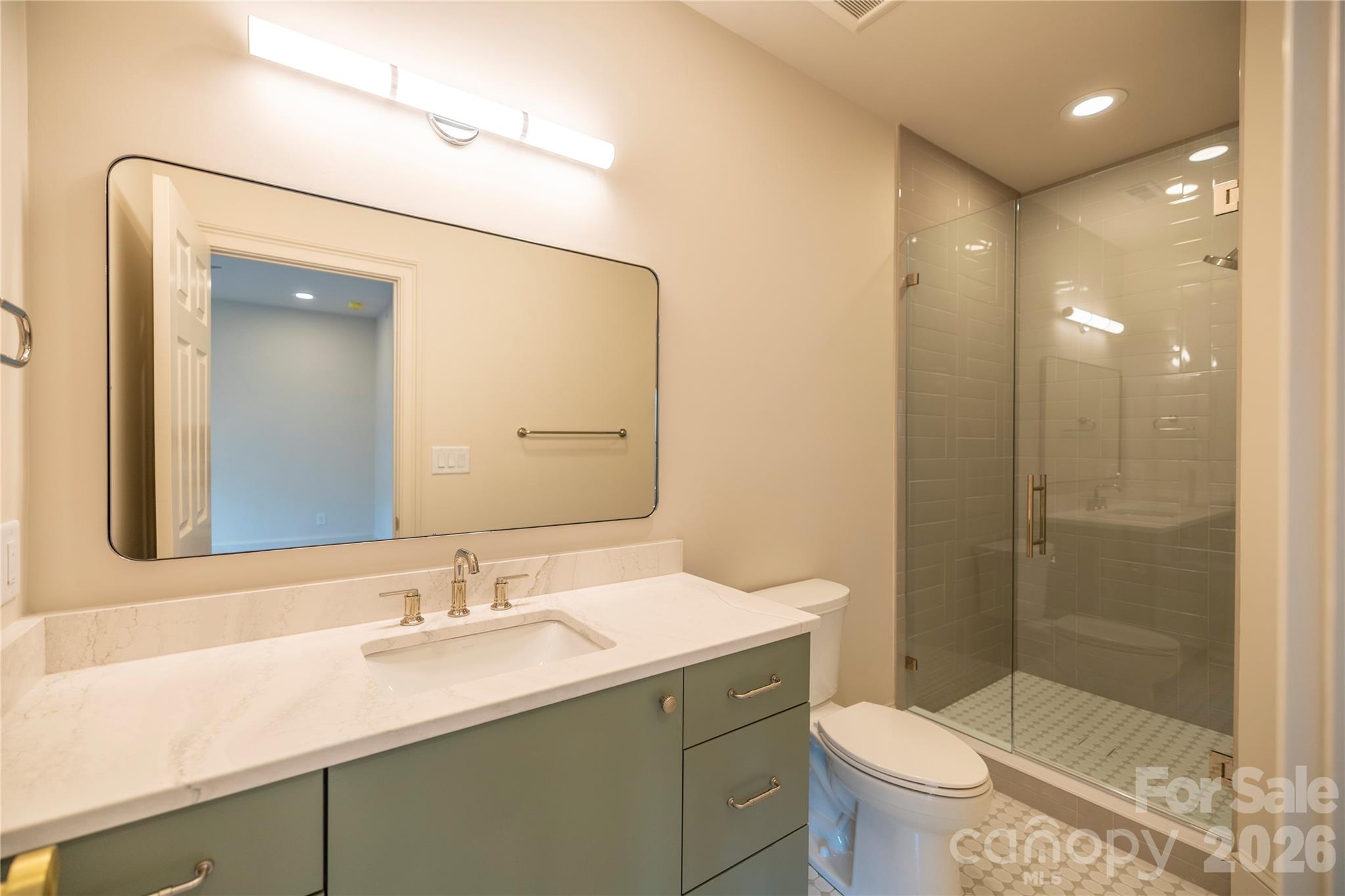 The Peninsula - Residential