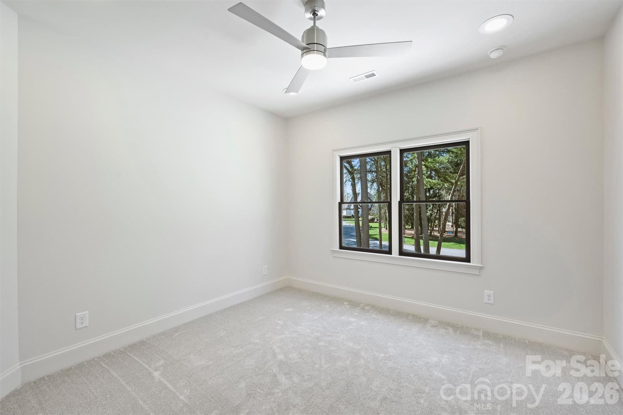 The Peninsula - Residential