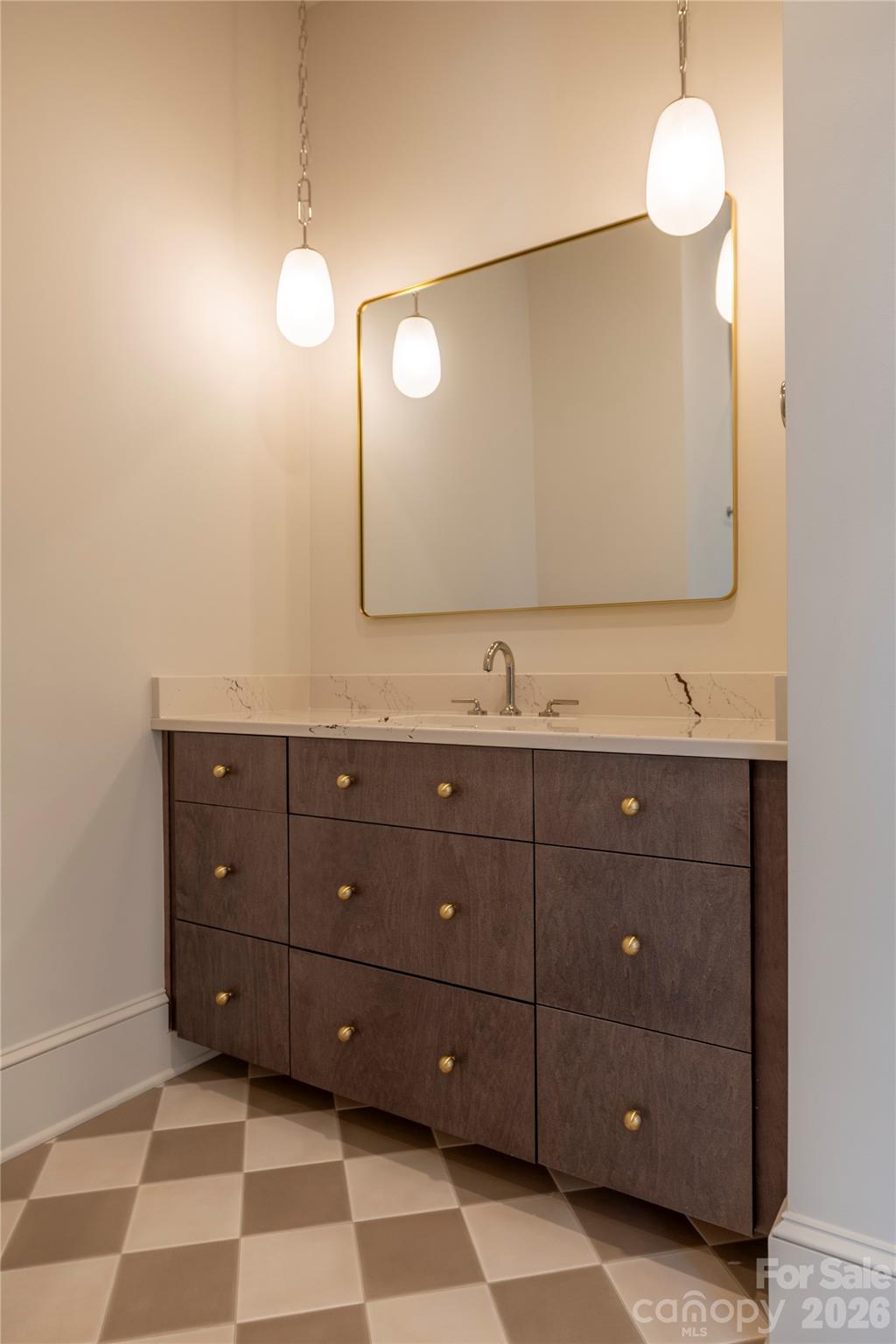 The Peninsula - Residential