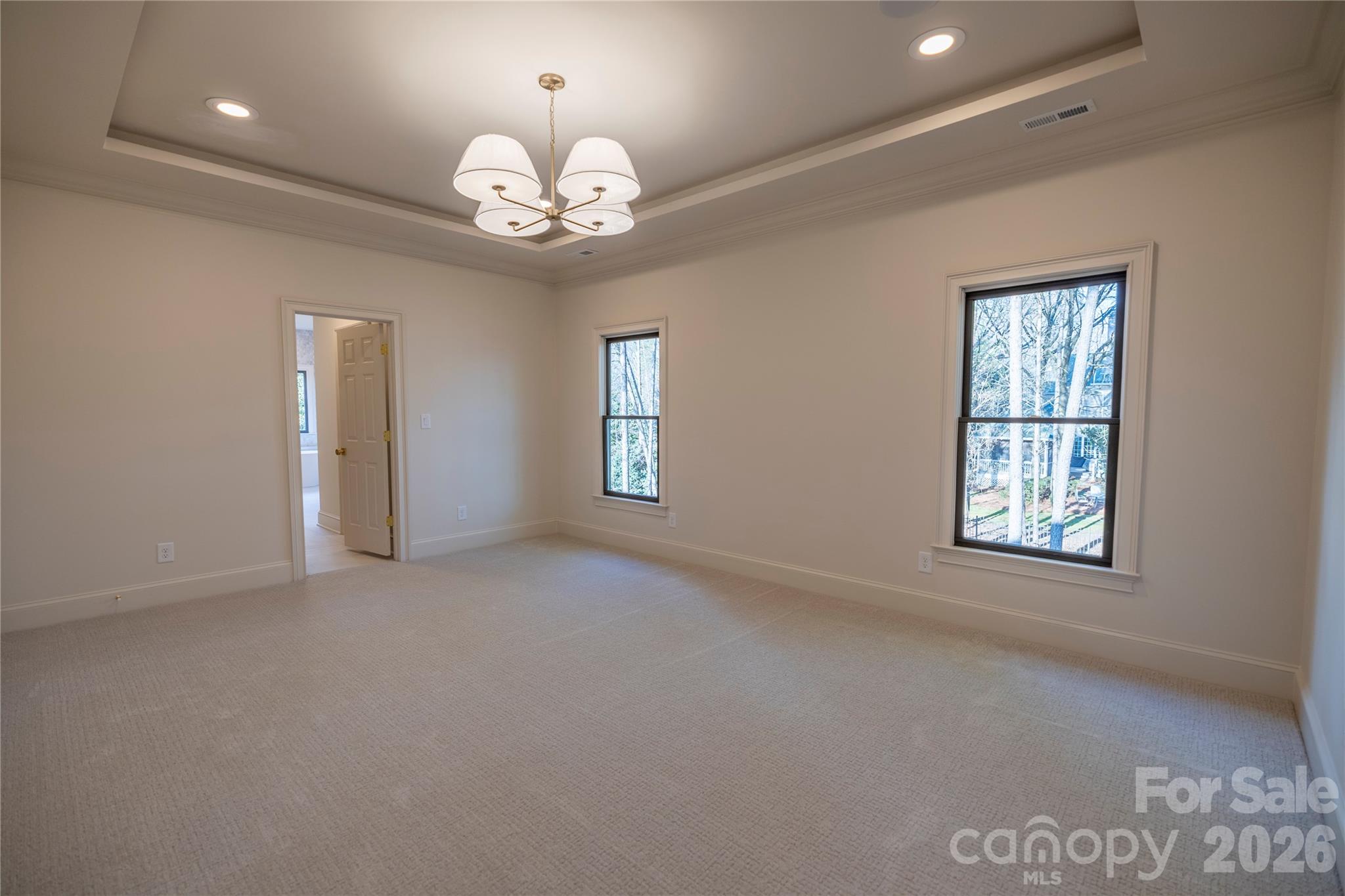 The Peninsula - Residential