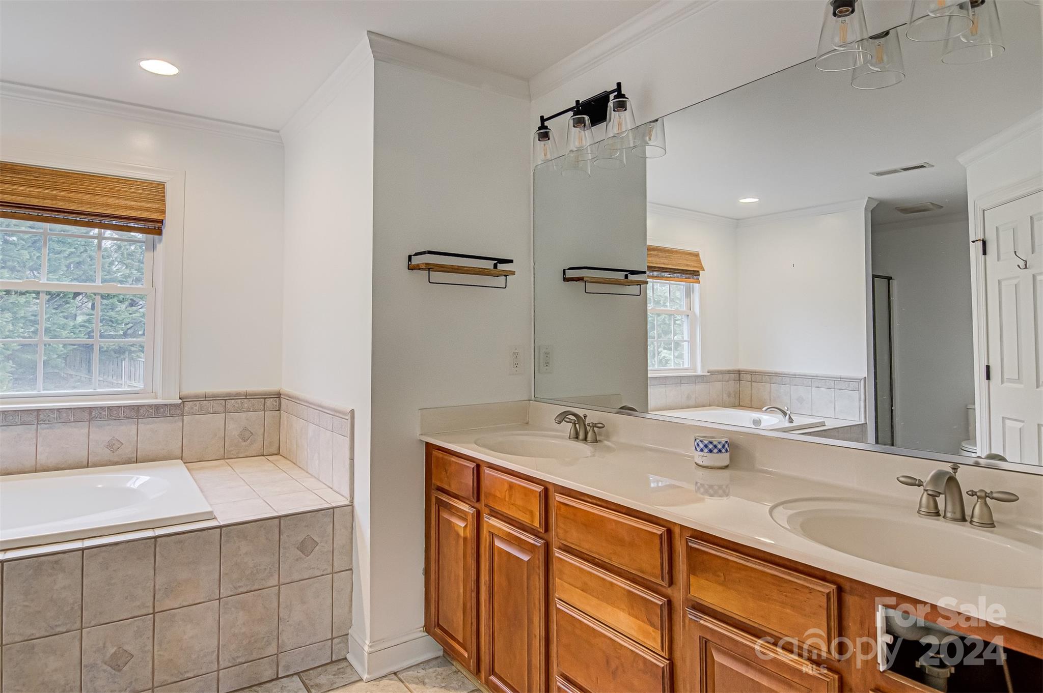 Lochurst - Residential