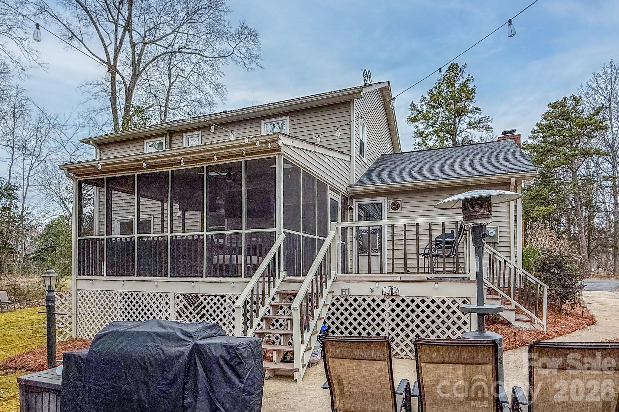 Twin Lakes - Residential