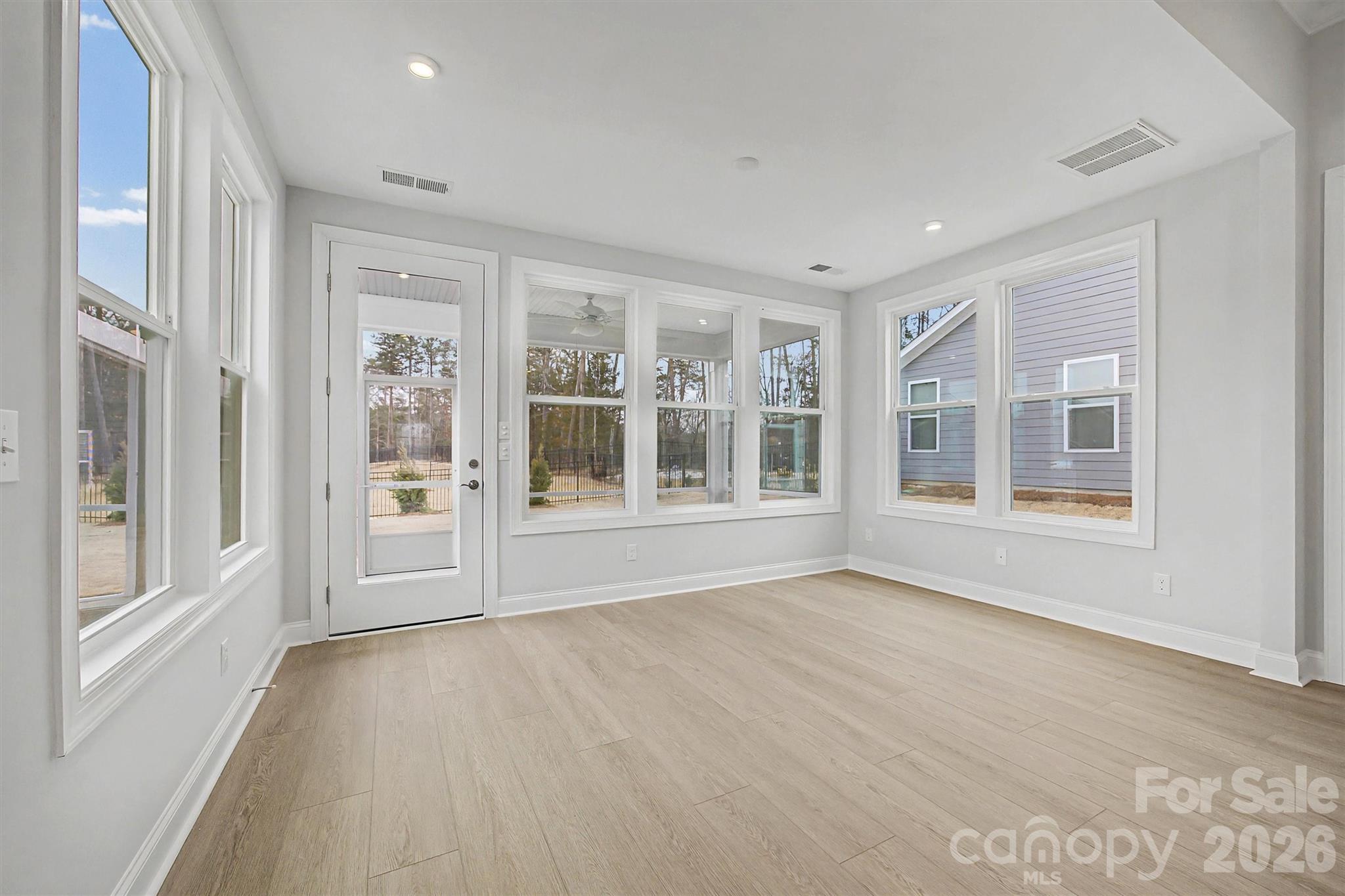 Handsmill on Lake Wylie - Residential