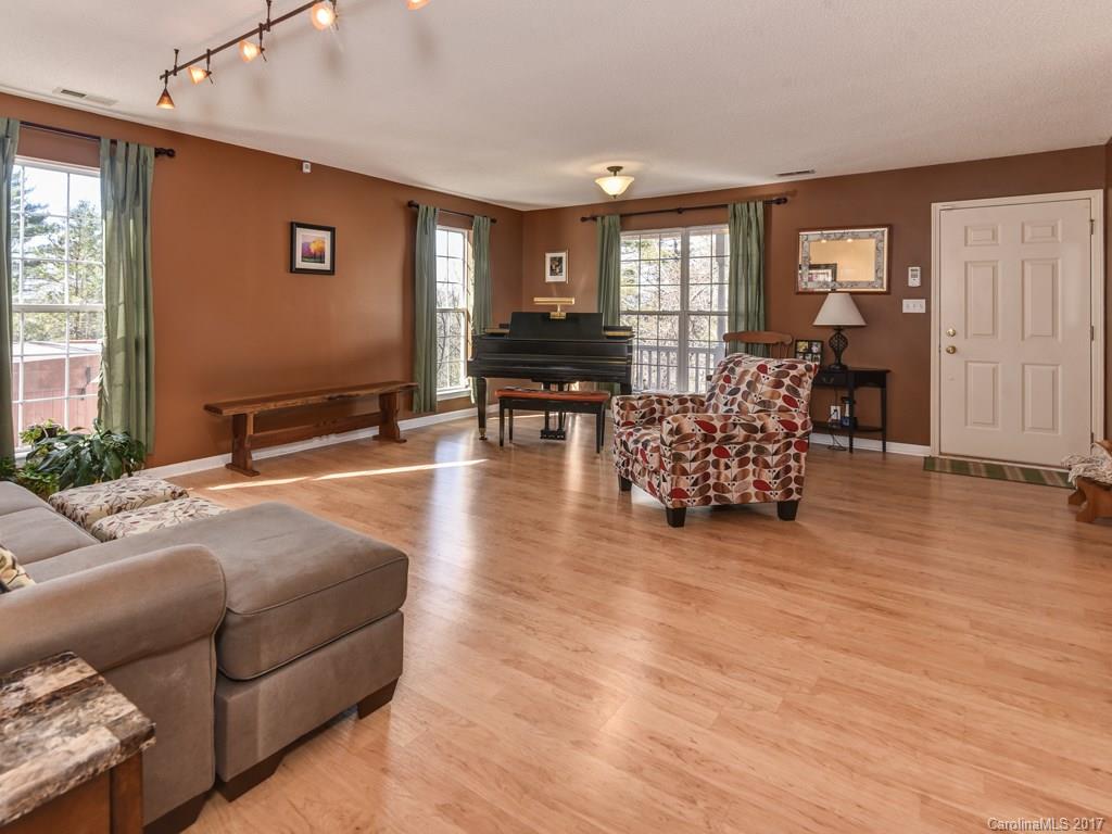 Jupiter Crest - Residential