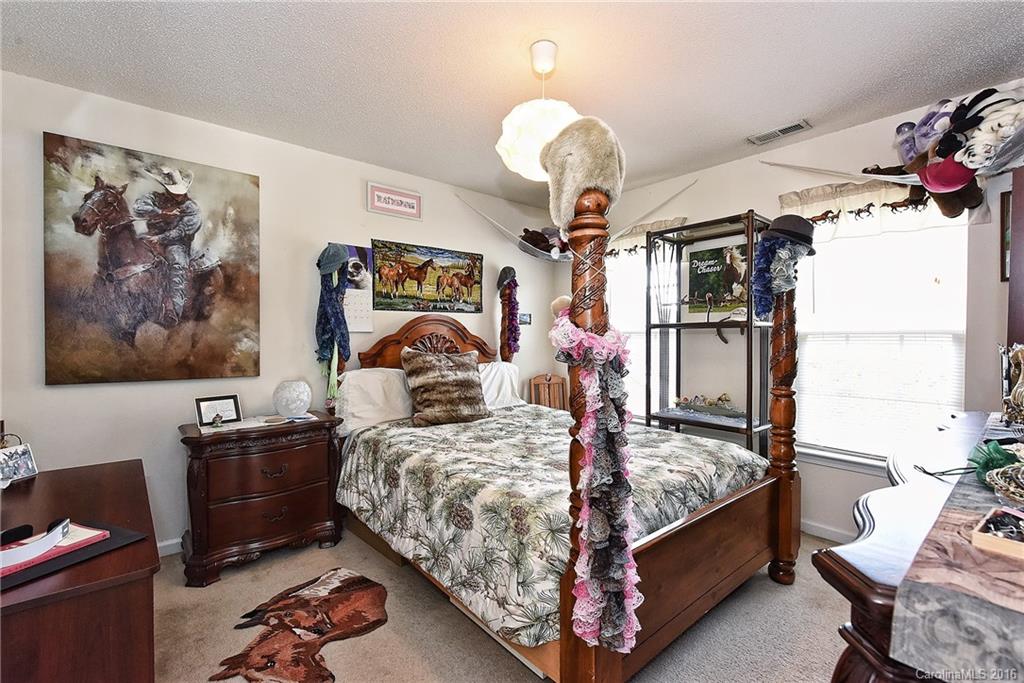 Keeneland - Residential