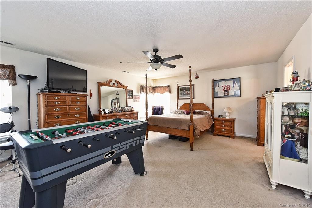 Keeneland - Residential