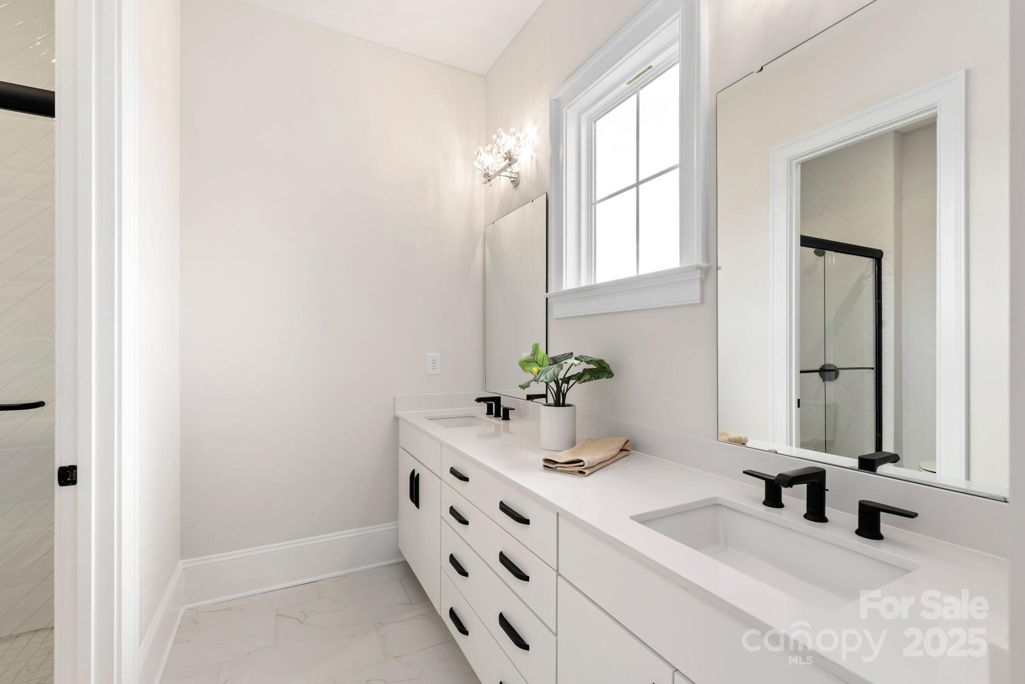 Broadmoor at Marvin - Residential