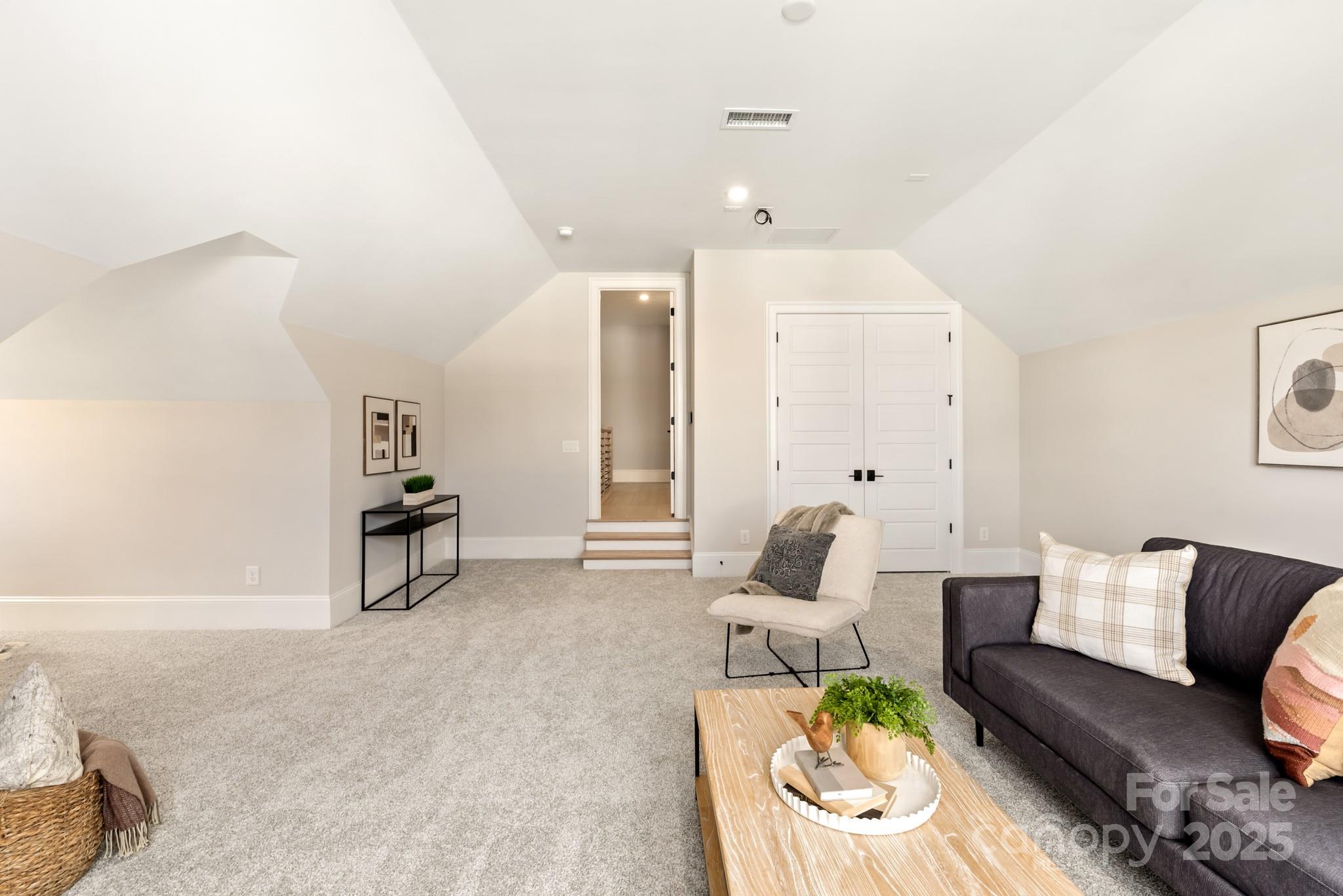 Broadmoor at Marvin - Residential