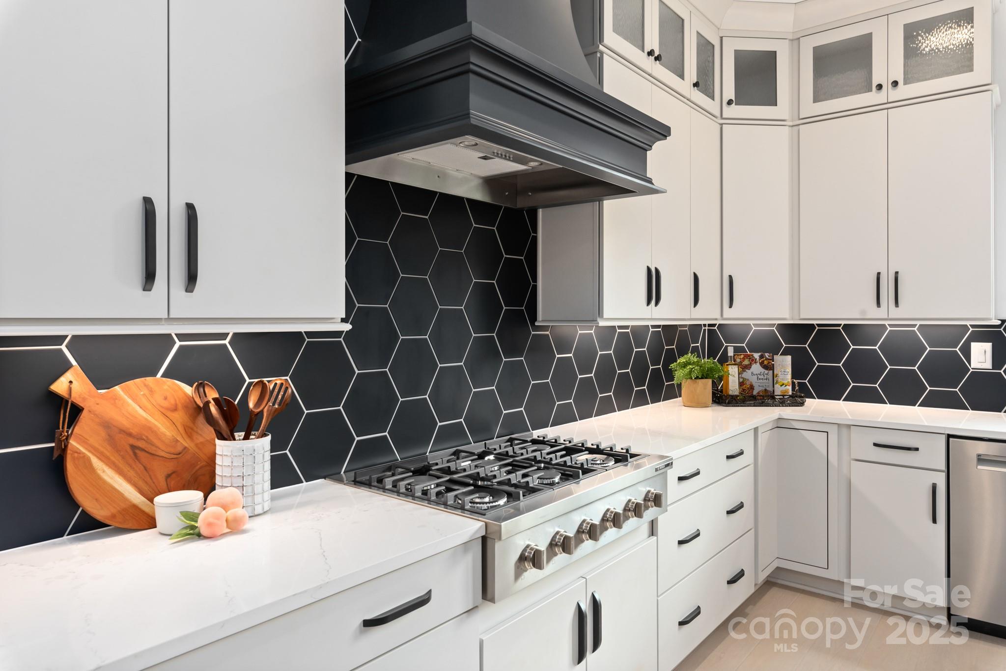 Broadmoor at Marvin - Residential