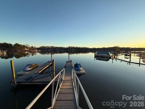 Photo of 20139 Rainbow Circle, Cornelius, NC 28031 (MLS # 4354765)