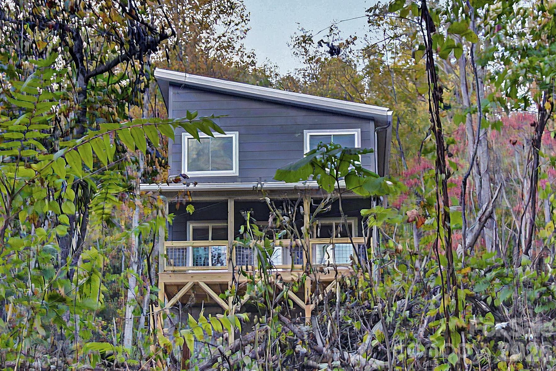 84 Skip Stone Road