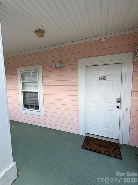 Photo of 9054 Meadow Vista Road, Charlotte, NC 28213 (MLS # 4366070)