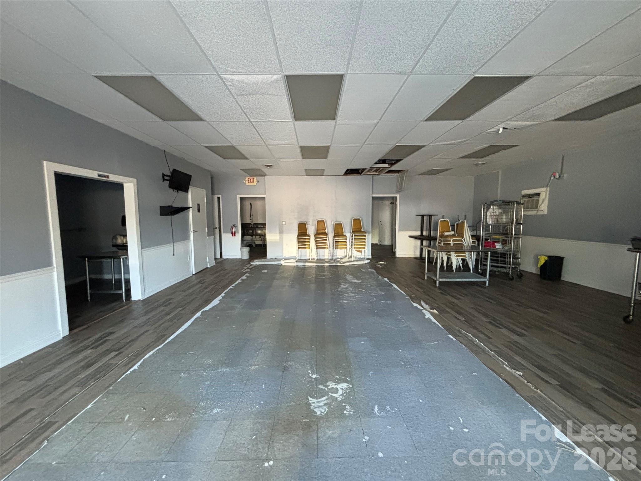 2906 Springs Road NE