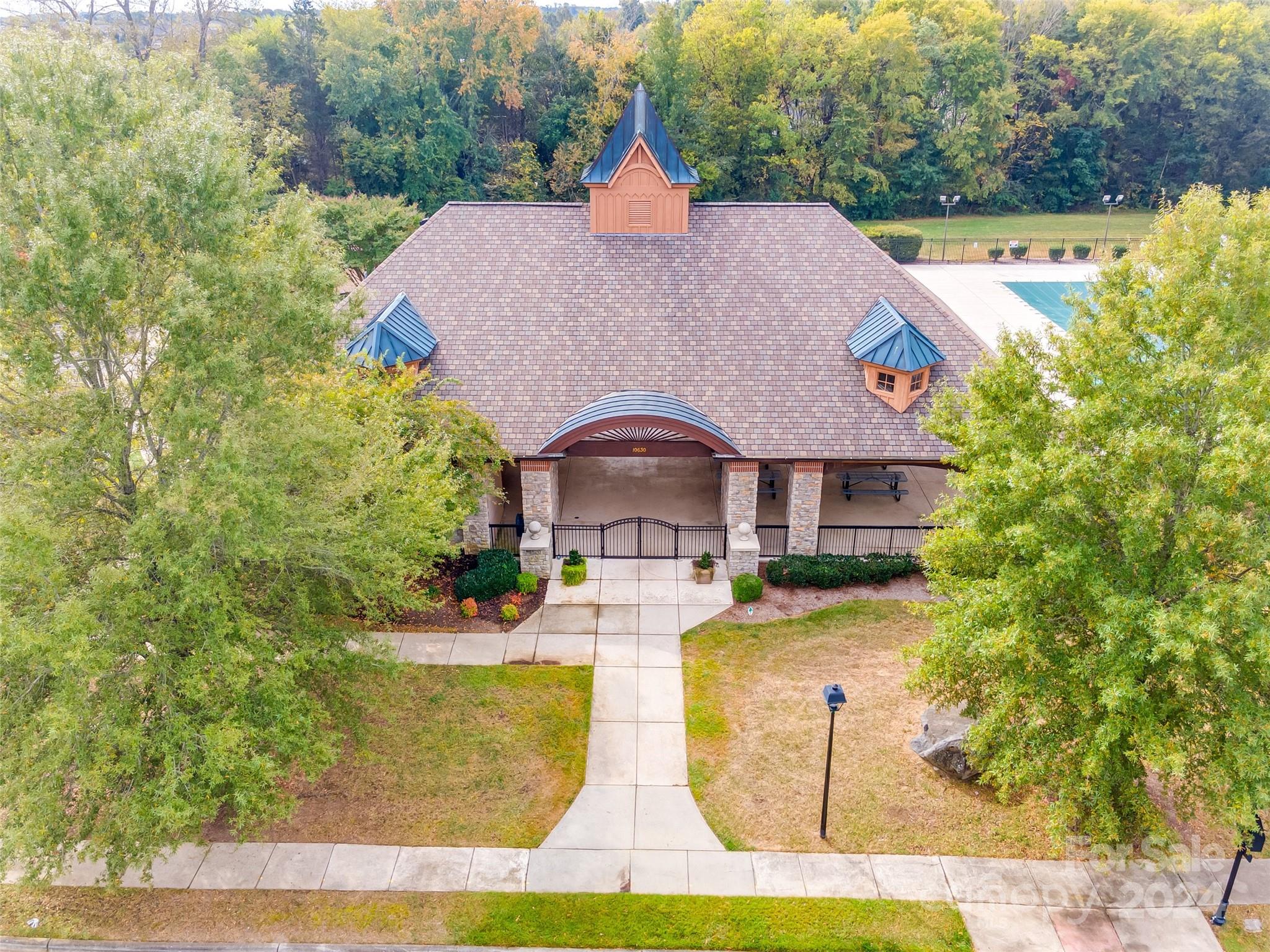 Huntington Forest - Residential