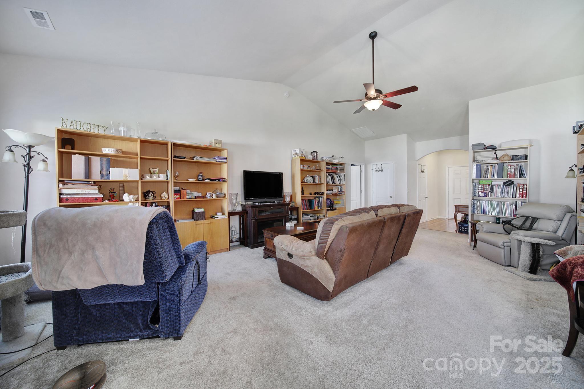 1122 Blue Topaz Drive