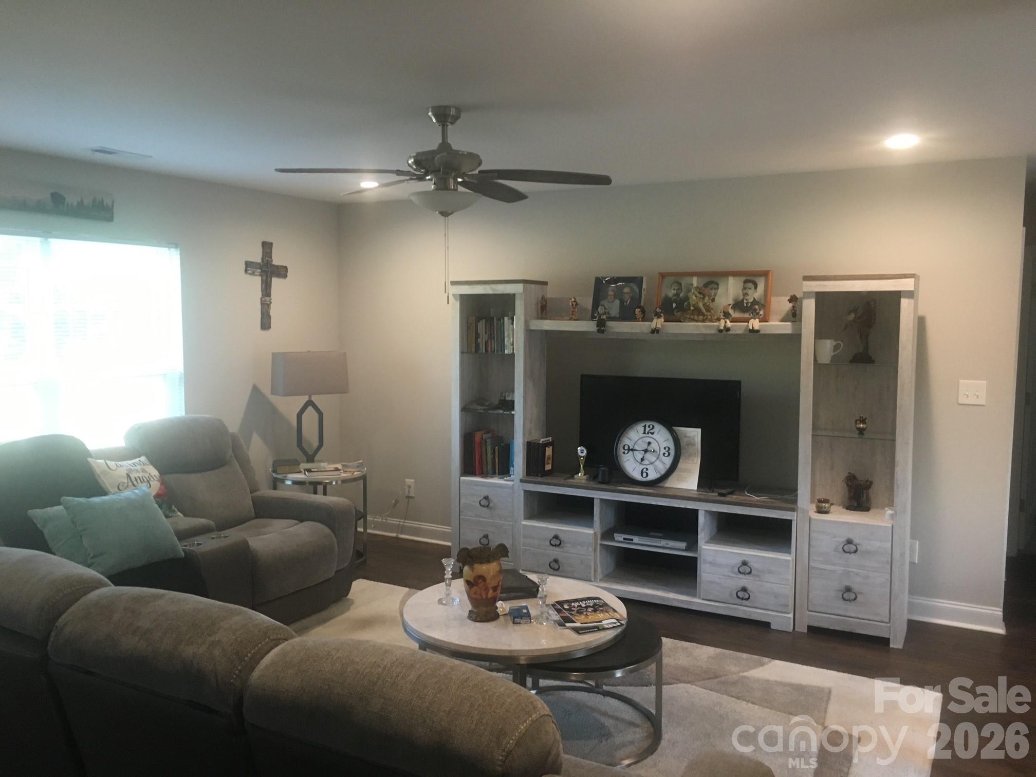 Foxbrook - Residential