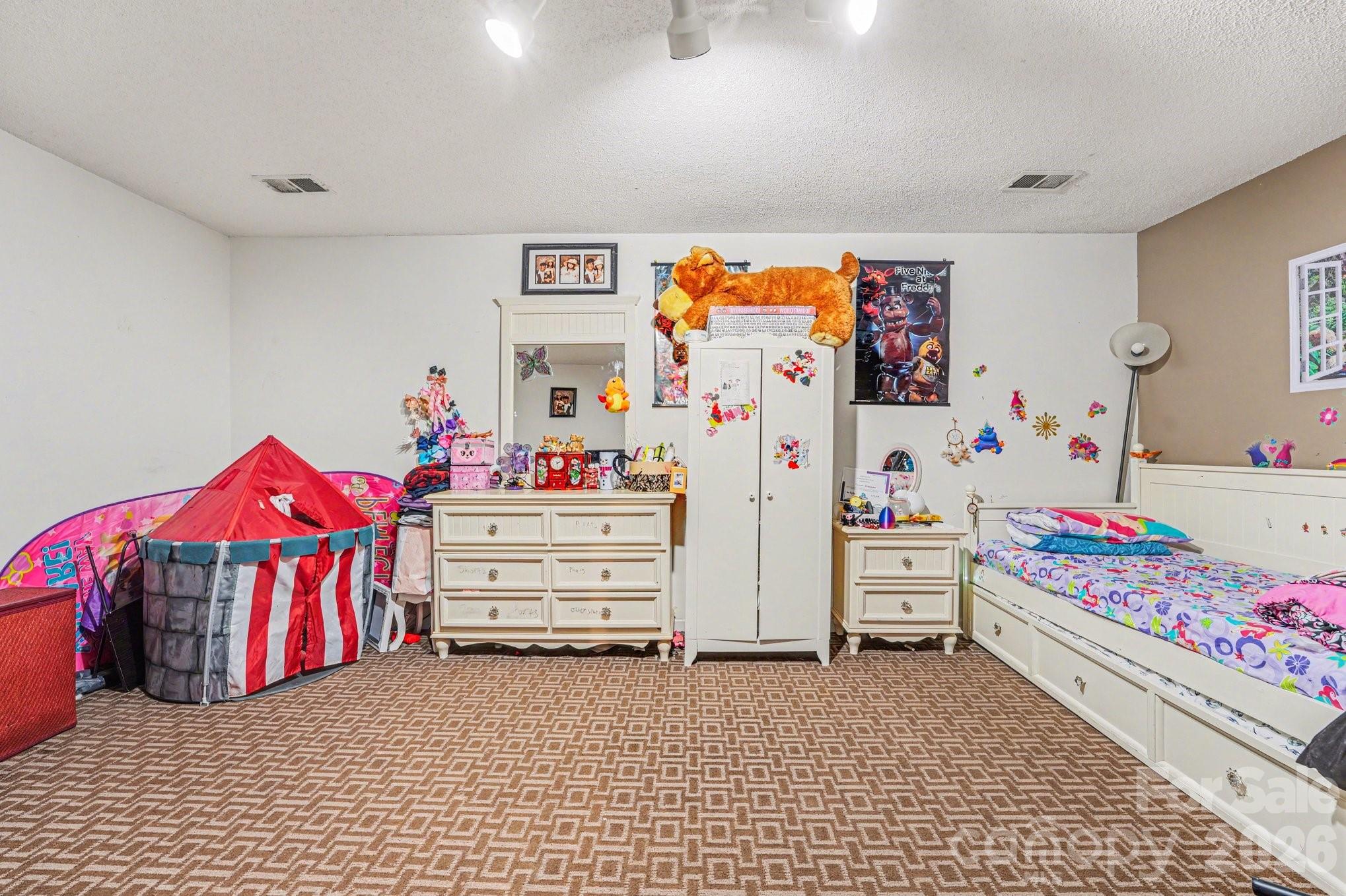 Glenwater at University Place - Residential