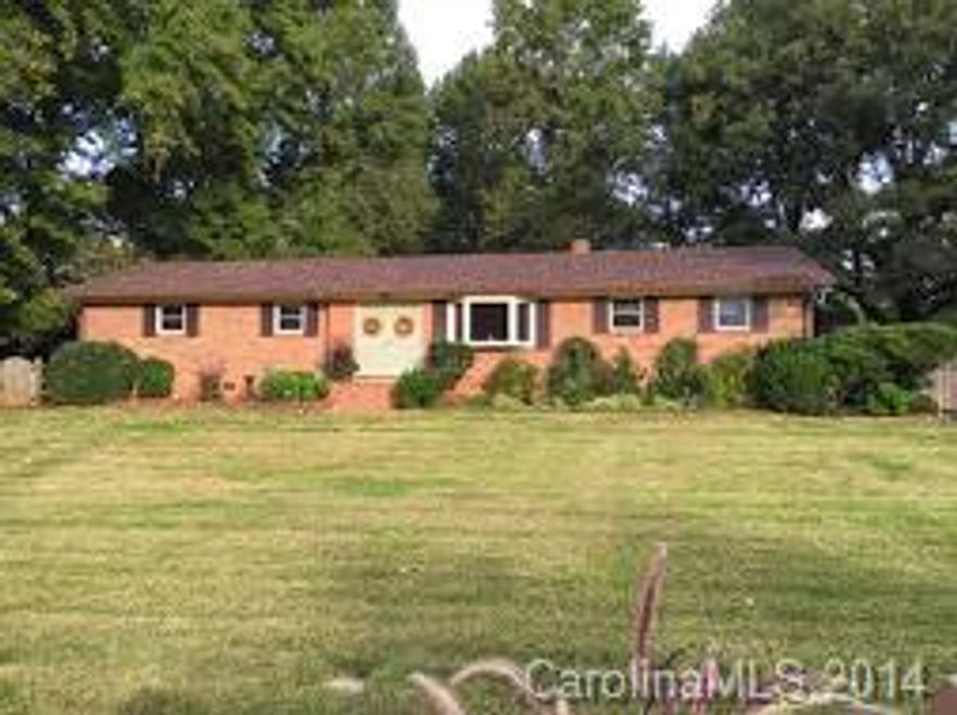 Must see!! Quality all-brick home! City conveniences with a serene, private feel. Move In Ready! Superb curb appeal! NEW upgrades include: Roof(2014), HVAC(2014), Windows, Bathrooms, Neutral Paint, Laminate floors in open concept kitchen/family room, Subway tile backsplash & SS appliances w/ convection oven! Other extras include: Solid wood floors, brick fireplace, Gutter Guard gutters, gorgeous landscaping, fenced yard, two utility sheds, Gazebo-swing & carport! Don't miss this home!