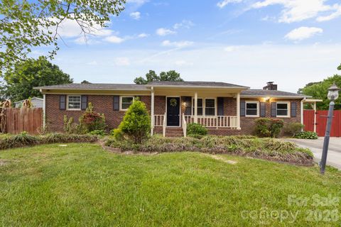 Photo of 4419 Ginger Drive, Gastonia, NC 28056 (MLS # 4372025)