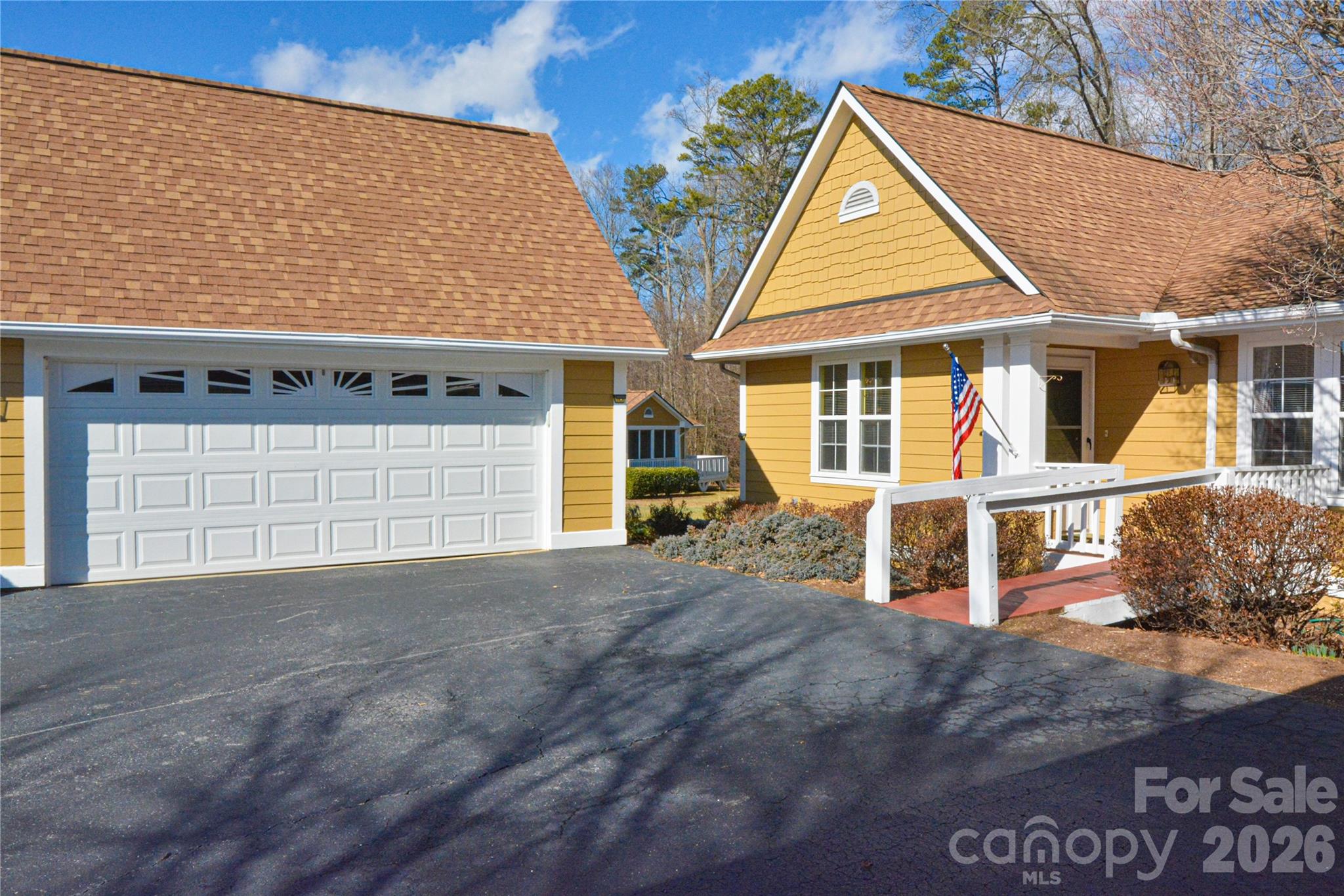 1301 Hyde Park Drive