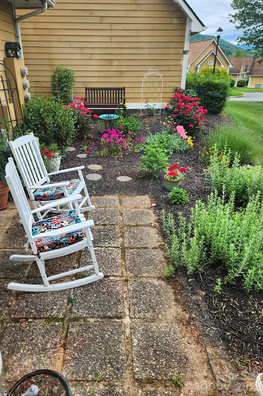 1301 Hyde Park Drive