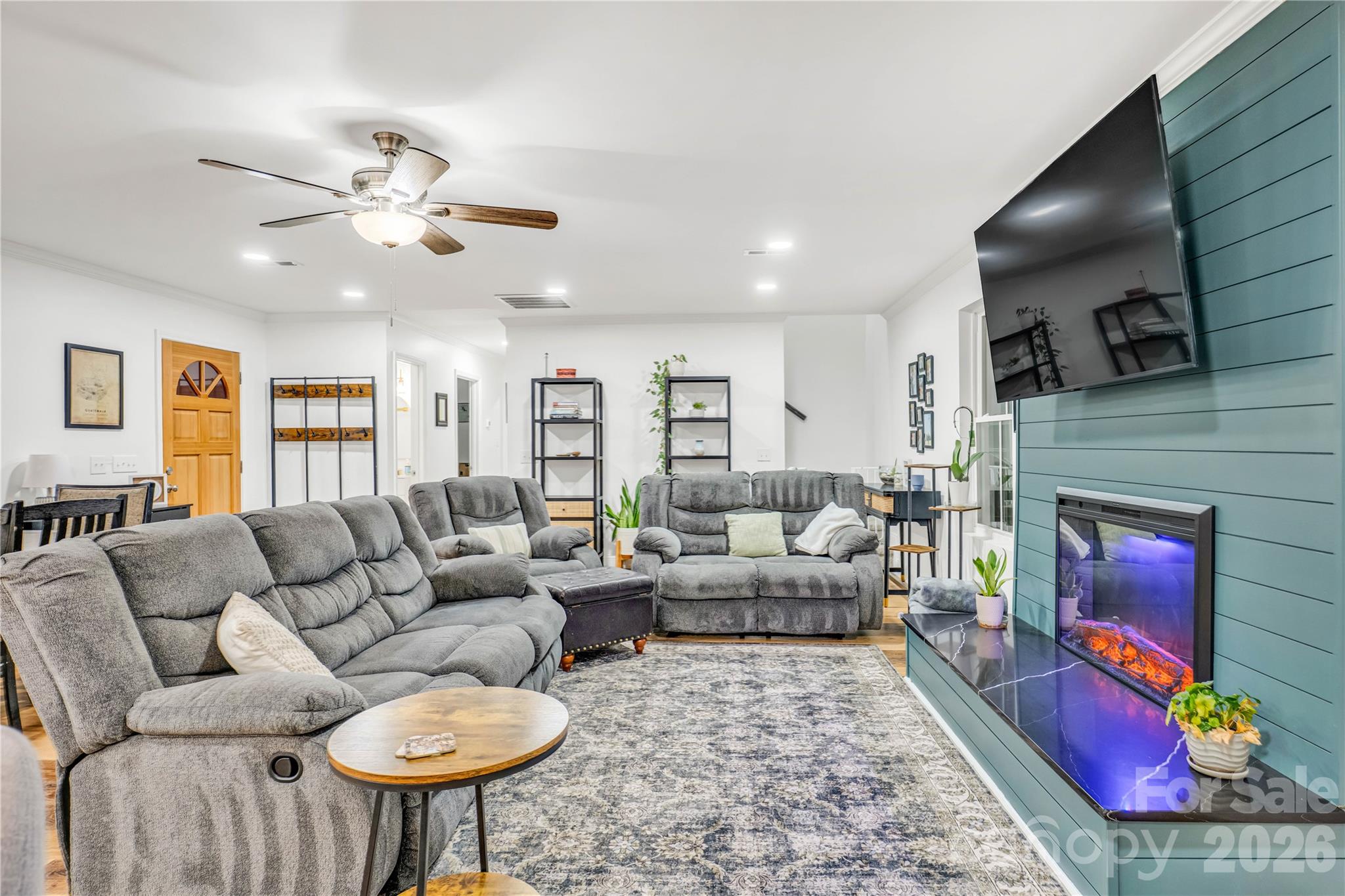 6419 Saddlewood Drive