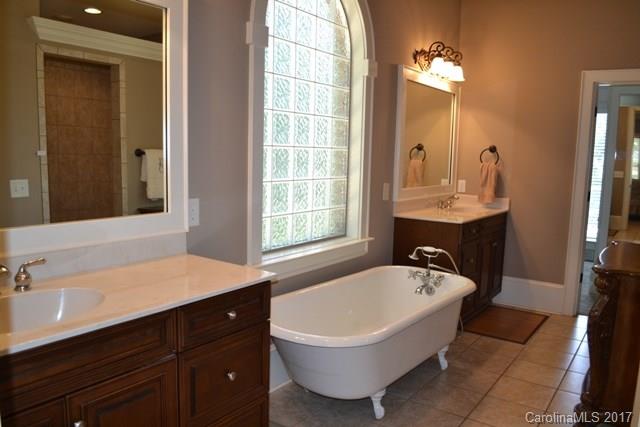 Laurel Creek - Residential