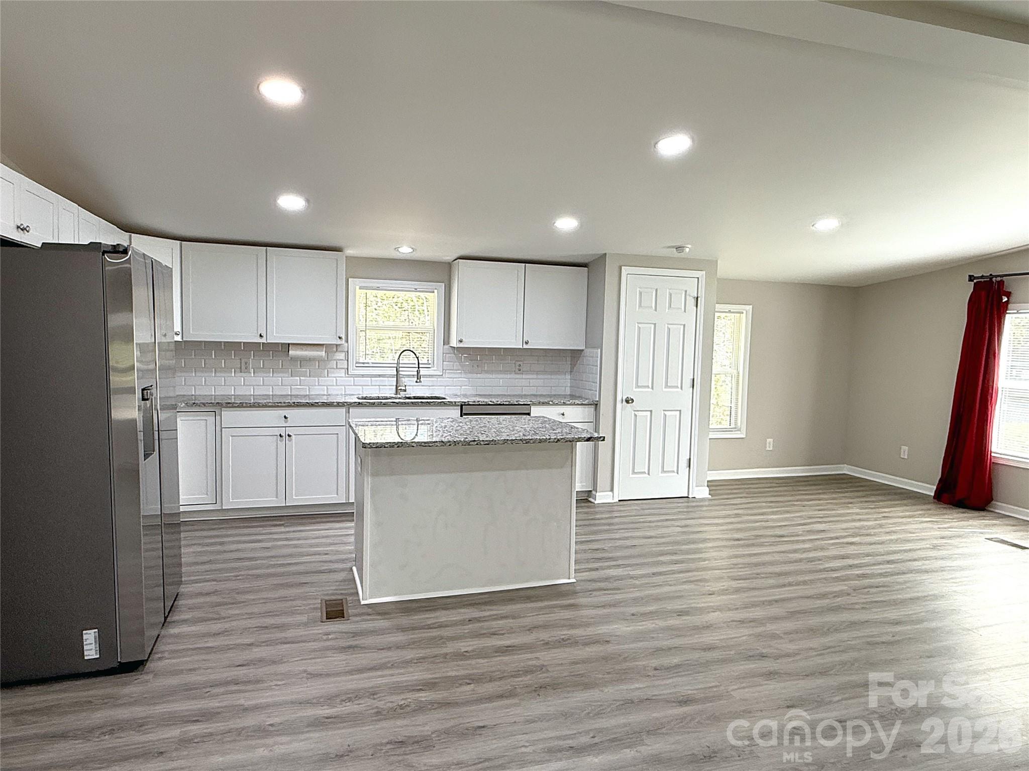 1332 Poplar Glen Drive