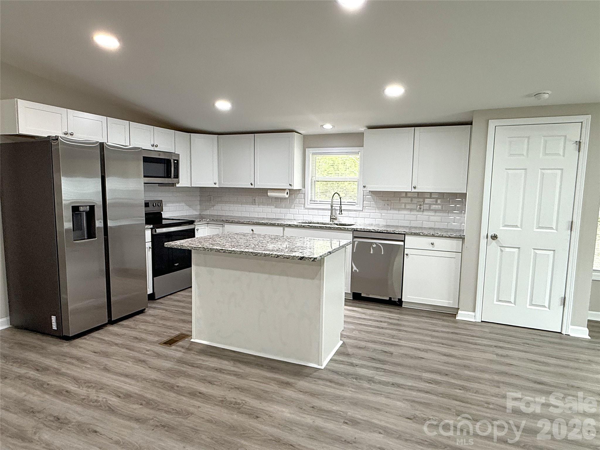 Poplar Glen - Residential