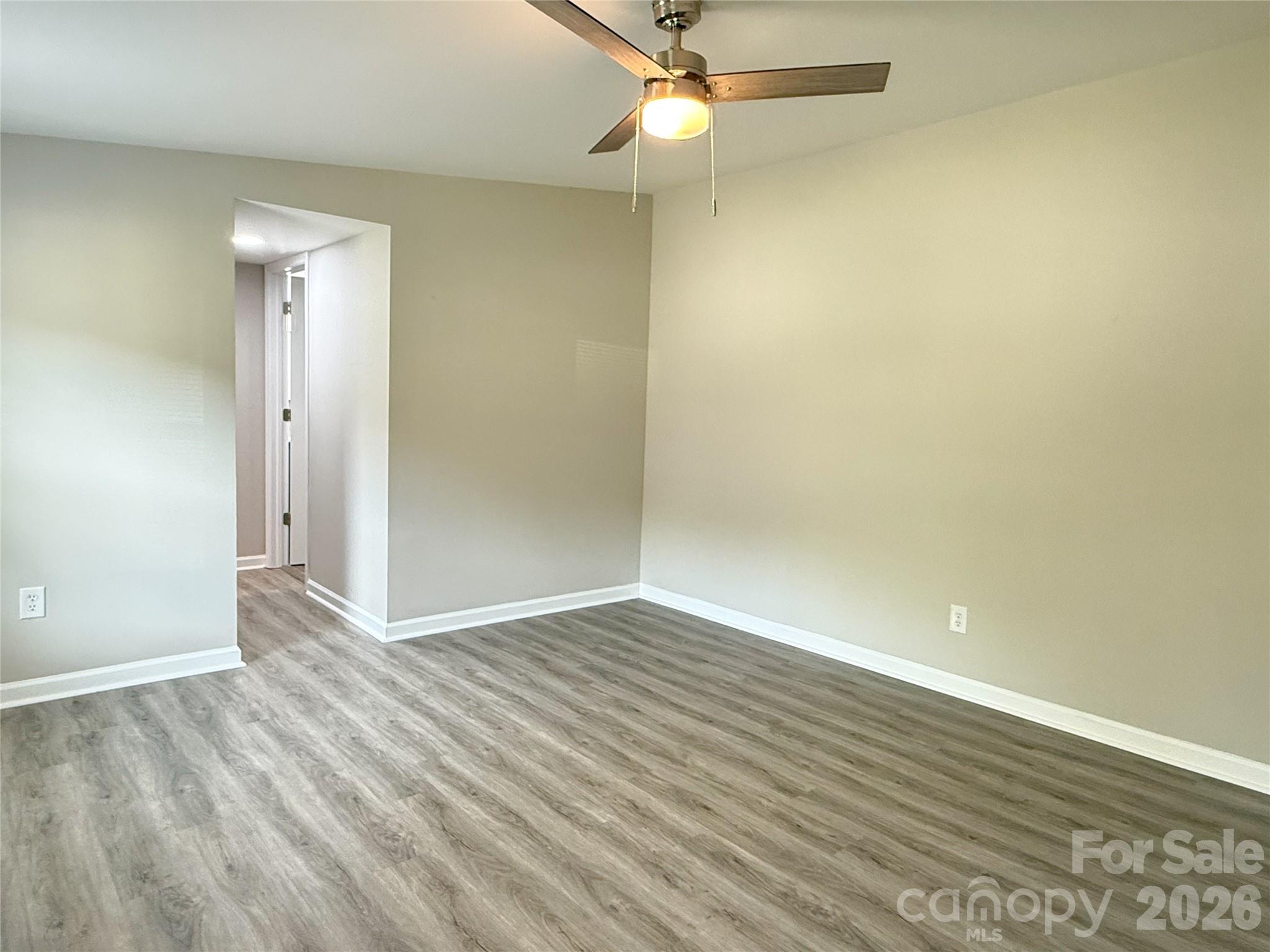 Poplar Glen - Residential