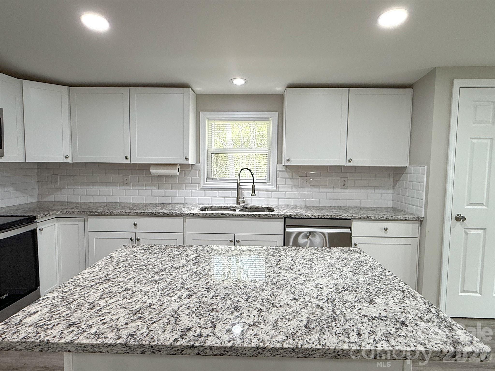 Poplar Glen - Residential